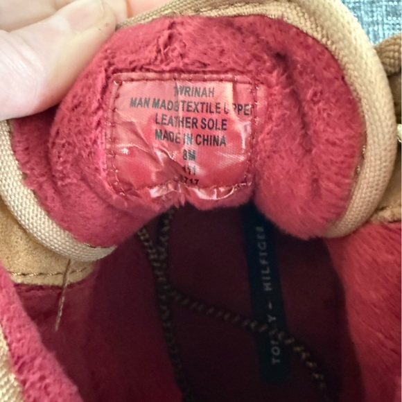 Tommy Hilfiger Rinah Rain Boots, Size 8, Offers Welcome - Picture 10 of 10